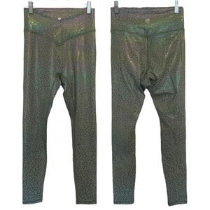 NWT TYC Til You Collapse Effortless Vortex Leggings In Green Iridescent Leopard